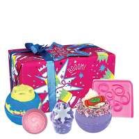 bomb cosmetics gift packs youre a cracker