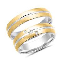 alianzas 18 quilates oro amarillo 3 diamantes