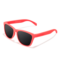 gafas de sol hawkers regular matte fluor pink - black polarized