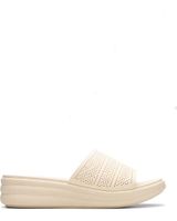 de clarks drift twist beige