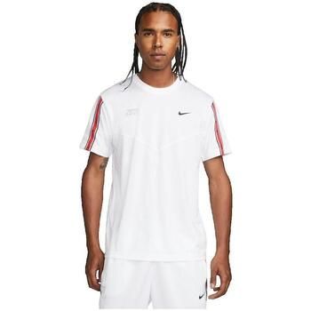 Nike Camiseta T-shirt Sportswear Repeat para mujer