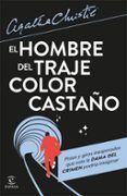 el hombre del traje color castano