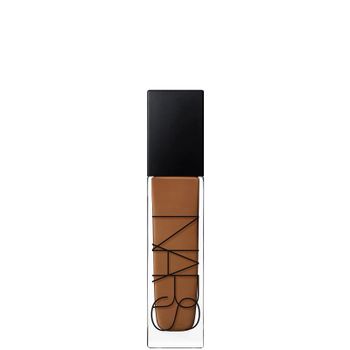 Base de maquillaje de resplandor natural de larga duración NARS Cosmetics (Varios tonos) - Iguacu