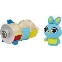 juguete mini conejito figurita y cohete mattel