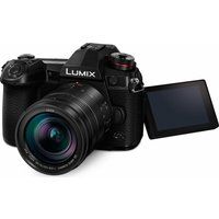 panasonic lumix g dc-g9 mirrorless camera with leica dg vario-elmarit 12-60 mm f28-40 asph power ois lens sand