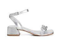 sandalias de piel con nudo en la pala silver
