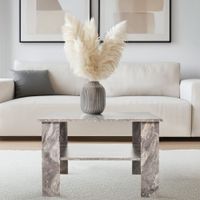 mesa de centro con aspecto de madera gris