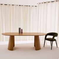 mesa de comedor oblonga decorada en madera 8 plazas roble
