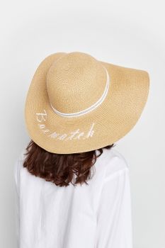 Sombrero De Paja Con Ala Ancha 