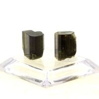vesuvianite - pierre natural de italia bellecombe val daosta - crystal green olive brillant  325 ct - certificado de autenticidad incluido  10 x