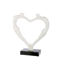 escultura casablanca by gilde pareja corazon