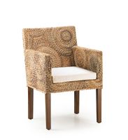 sillon de ratan marron