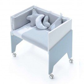 Minicuna de Colecho (50 x 80 cm.) Alondra 5 en 1 Equo Cielo completa celeste con vestidura textil Carezza gris