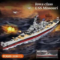 fc4203 2228 piezas bloques de construccion del acorazado uss missouri modelo de barco de guerra clase iowa con base de exhibicion para coleccion