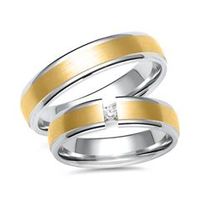 alianzas de oro blanco y amarillo con diamante