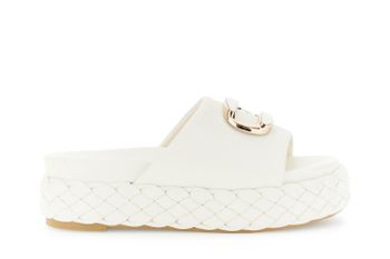 zapatilla con fondo trenzado y accesorio white