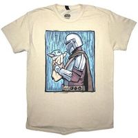 disney camiseta manga larga the mandalorian holding grogu para mujer