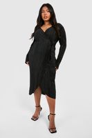 vestido plus midi cruzado plisado negro