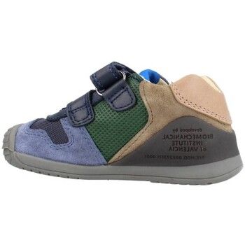Biomecanics Deportivas Moda 231124b para niño