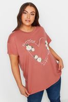 yours camiseta de corazon y margaritas bloom and smile mujer curvy y tallas grandes yours