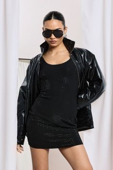 Vestido Mini Con Escote En U Y Estampado Hotfix De Incrustaciones, Negro