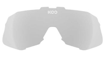 Koo muestra lentes transparentes