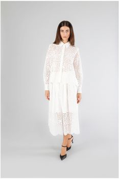 camisa con bordado inglés white s