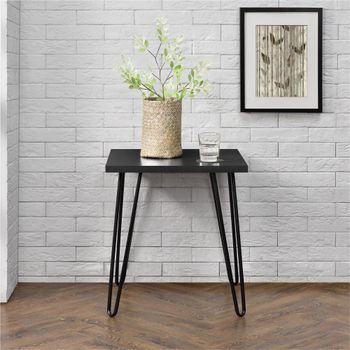 Mesa auxiliar en efecto de madera negro
