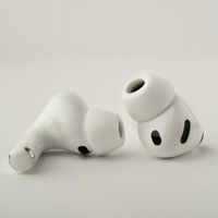 comply truegrip  almohadillas de espuma viscoelastica premium de repuesto para apple airpods pro 3 generacion  excelente aislamiento acustico  blanco talla m 3 pares