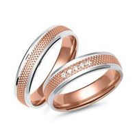 alianzas de oro rosa y blanco con 5 diamantes