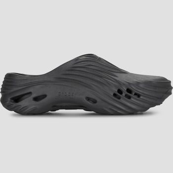 Crocs Zuecos Echo Wave para hombre