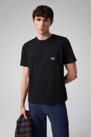 bolsillo de camiseta regular