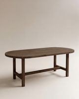 mesa de comedor de madera maciza ovalada en tono nogal de 160x78cm