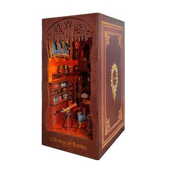 Academia Solace. Book Nook De Madera, Diseño 3d Realista Con Gran Detalle Y Luces Led. 10,5x18x23,4 Cm. Color: Multicolor