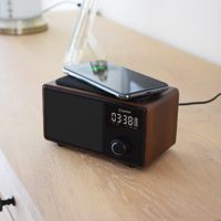 wireless bluetooth speaker qi charger amp radio