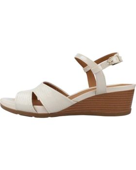 de GEOX SANDALIAS MUJER MODELO D MARYKARMEN COLOR BEIS C5322