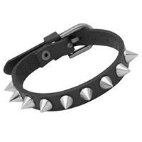 elegante pulsera de cuero negro con pinchos