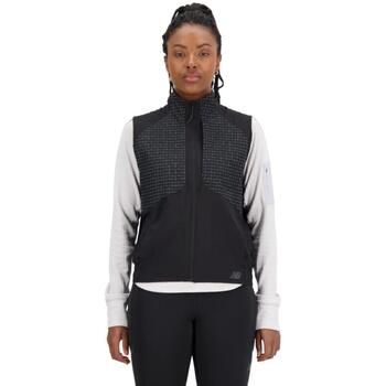 New Balance Chaqueta WV33267-BK para mujer