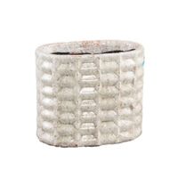 jarron ovalado ceramica con relieve blanco  21x13 cm