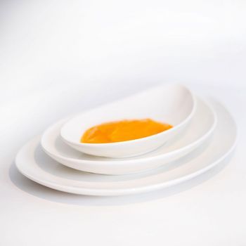 Juego De Platos De Porcelana Blanca (18 Piezas) Ovum, Diseño Moderno