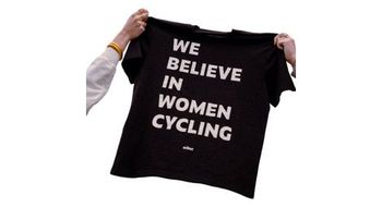 Camiseta de mujer wilma romy negra