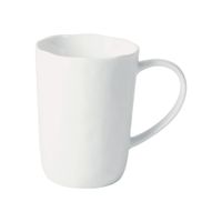 taza de porcelana blanca