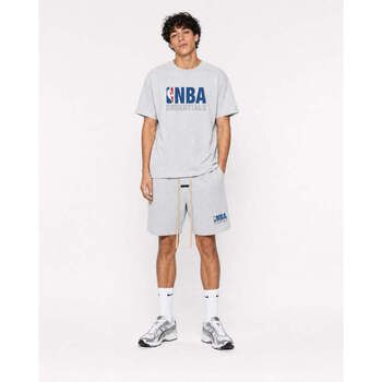 Fear Of God Tops y Camisetas Essentials (FW24) NBA T-Shirt Light Heather para mujer