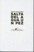 salta del agua un pez
