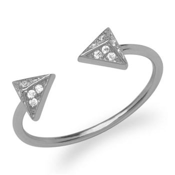 Anillo extravagante pirámides plata 925