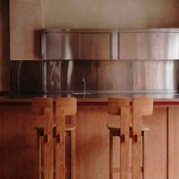 taburete de bar de madera de teca en marron 58x46x108 cm