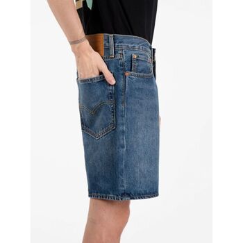 Levis Short A8461-0006 468 LOOSE SHORTS-PICNIC FRIENDS SHORT para hombre