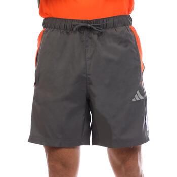 adidas Short Tech para hombre