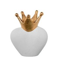 figura corazon blanco y dorado