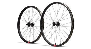 Reserve e 30 hd 31 dh industry nine 1 1 29     boost 15x110   12x148 mm   juego de ruedas de 6 agujeros